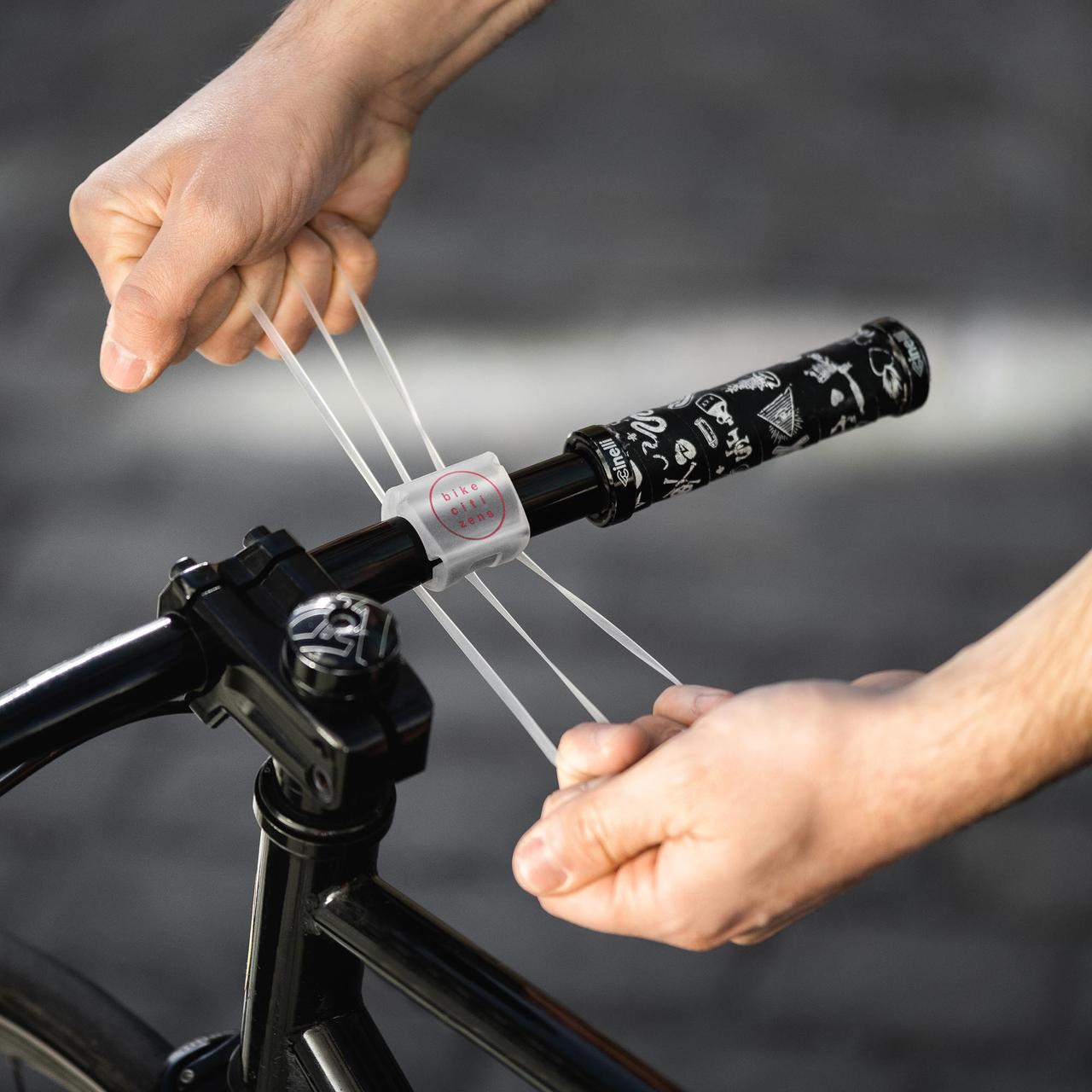 Finn Smartphone Halterung Silikon Fahrrad anbringen